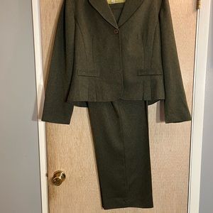 Danny & Nicole suit in olive/dark green.